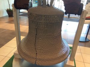 lego-liberty-bell-crack
